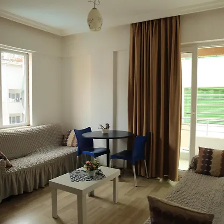 Saray Aparthotel 2*